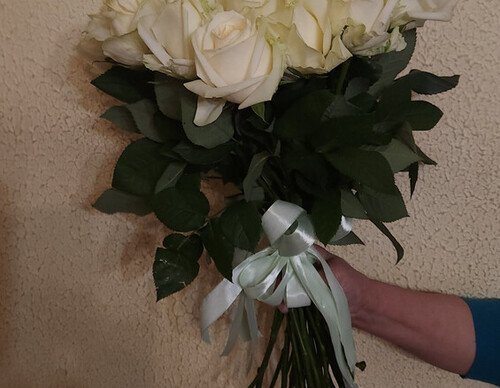 Սպիտակ վարդեր - քուրիկին