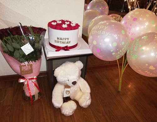 Վարդեր, փափուկ խաղալիք և տորթ (roses, soft toy and cake)