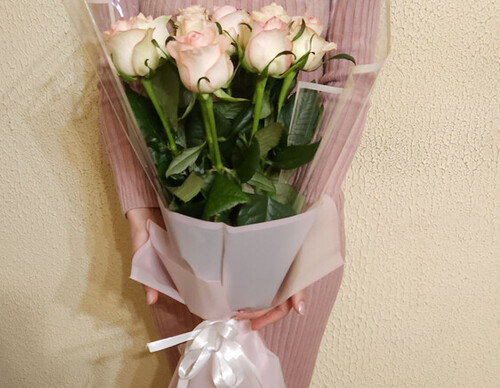 Ծաղկեփունջ - տատիկին